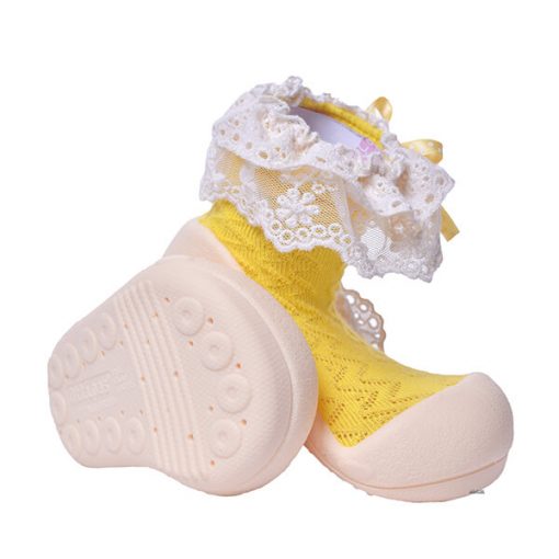 Giầy tập đi Attipas Lady Yellow AW01 - giày bé gái tập đi - giầy xinh cho bé gái 2 tuổi